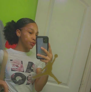 Meet your Posher, Daija